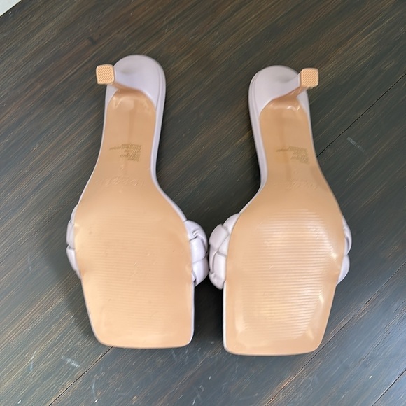 Torgeis Maraca Sandal Light Purple Lilac NWT WITHOUT BOX - Picture 11 of 12